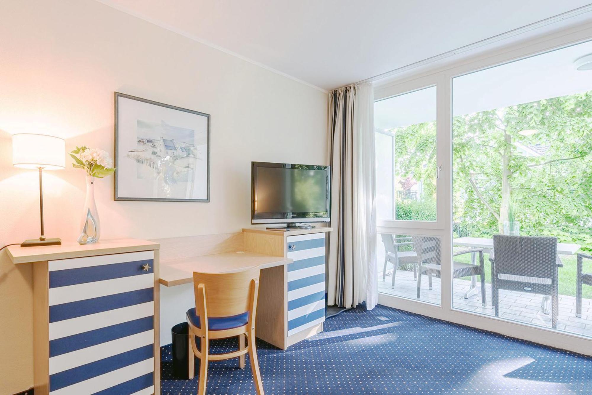 Seebaer Mit Terrasse Zingst Exterior foto